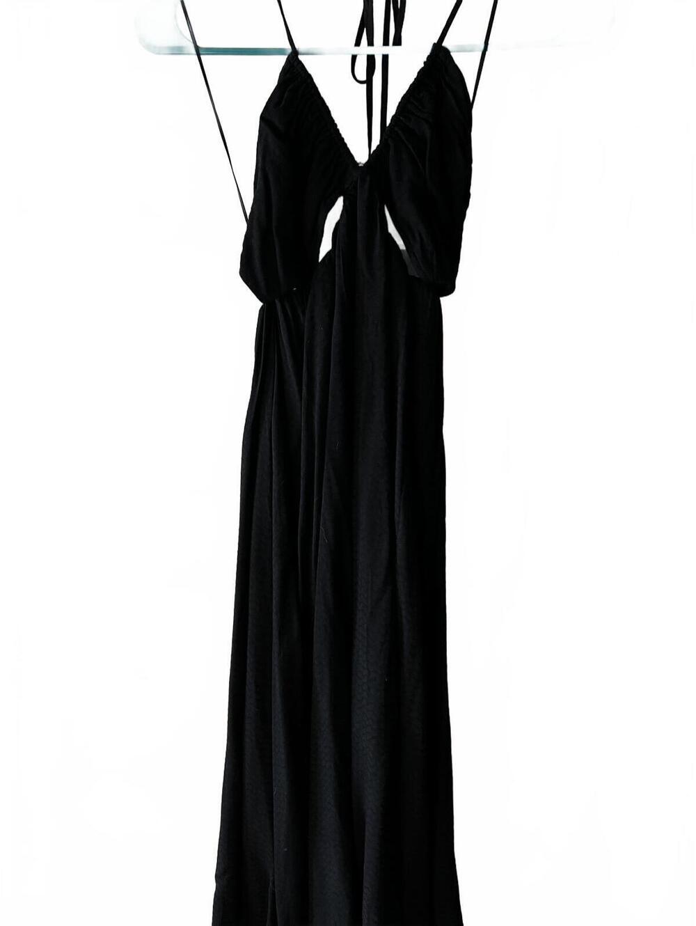 Flowy Midi/Maxi Cutout Dress